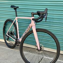 🦩🔴⭐️⚠️⭐️✨🔴🦩 SPECIALIZED CRUX - Lightweight Gravel 56