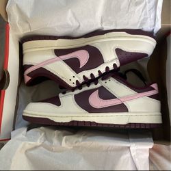 Valentines Day Dunk Low