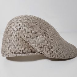 Breathable Mesh Hat Casual Beret Cap, Cabbie Hat, Beige, One Size

$15

New

Unisex, Both Sides Of The Copper Mesh Yarn Ventilation Holes, Ventilation