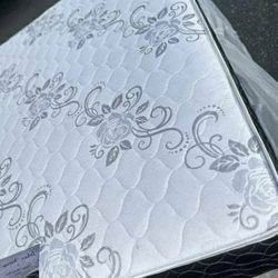 Deluxe Brand Queen Size Set 