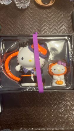 Halloween hello kitty