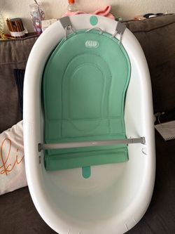 Frida Baby Infant Bath Tub with Mesh Sling
