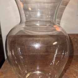 2 Available NEW 10.5” Hourglass/Ginger Clear Glass Vase