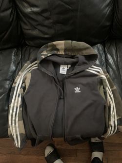 Adidas jogging suit