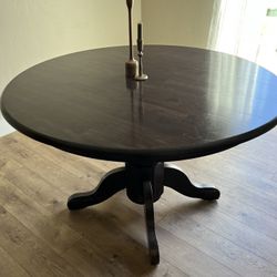 Dining Table 60” Round