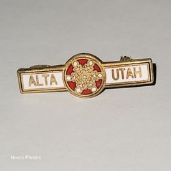 Vintage Alta Utah Lapel Hat Pin Ski Skiing Snowflake Souvenir Brooch