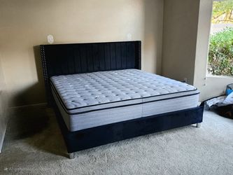 King size bed