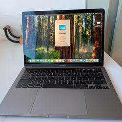 Macbook Pro M2 - Like New - For Trade