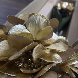 Gold Long stem flowers 36”
