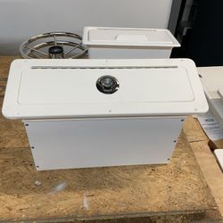 Hardtop Angeled Box For Boat 