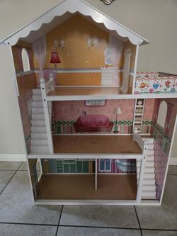 Barbie House