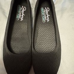 Sketchers Air Cooled Memory Foam