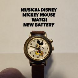MICKEY MOUSE WOMEN'S WATCH, NEW BATTERY 