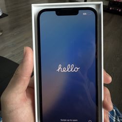 iPhone 16e 