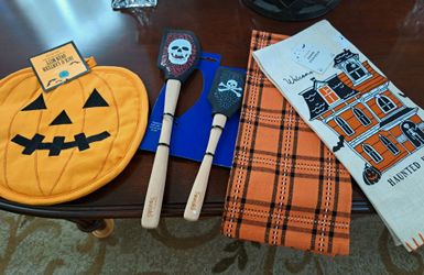 Halloween Kitchen Set