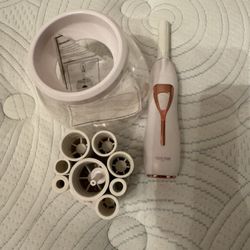 Makeup Brush Cleaner