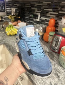 Air Jordan 4 Retro
