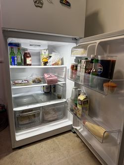 2 year old Refrigerator