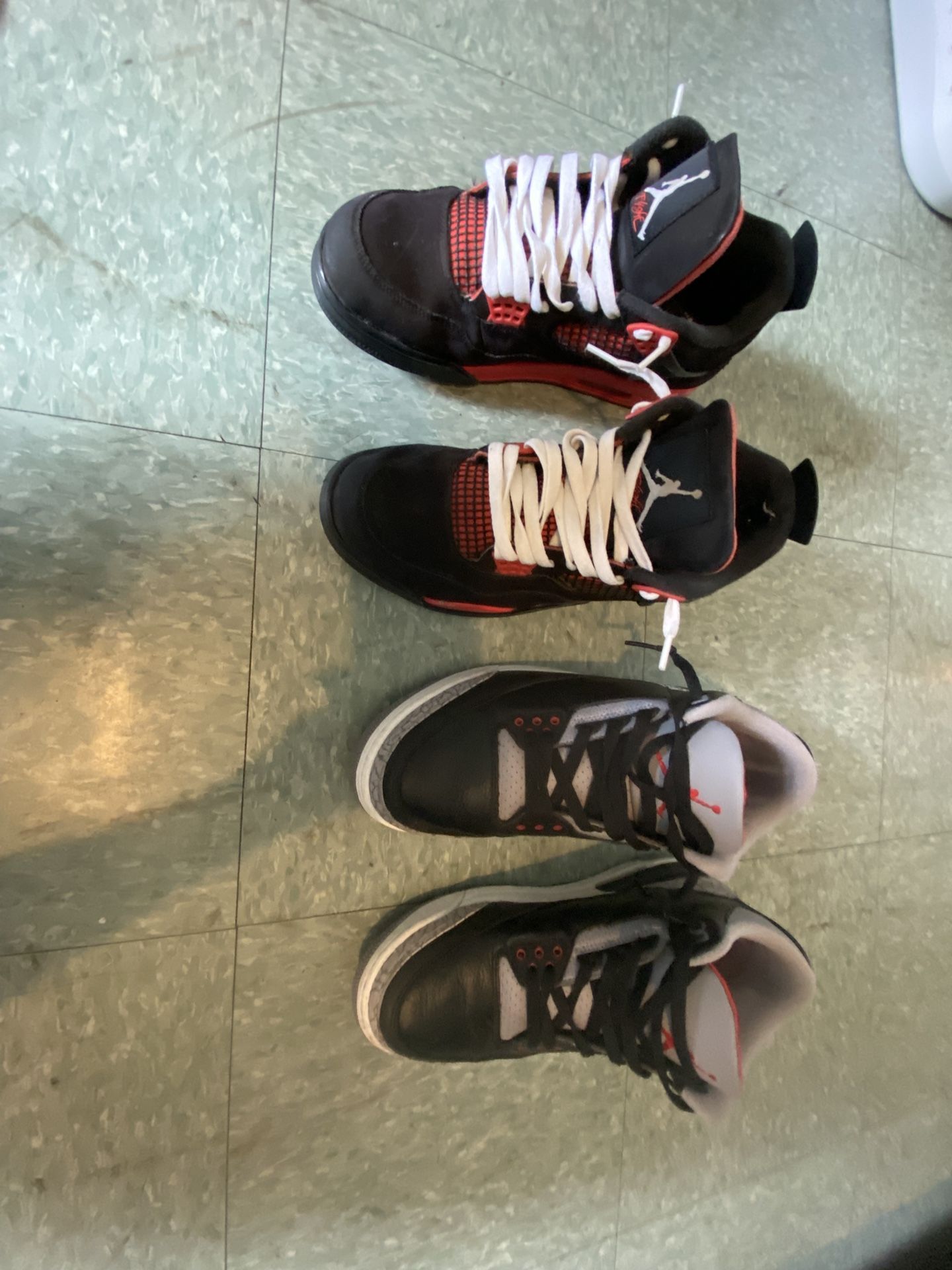 4 Different Pairs Take A Look