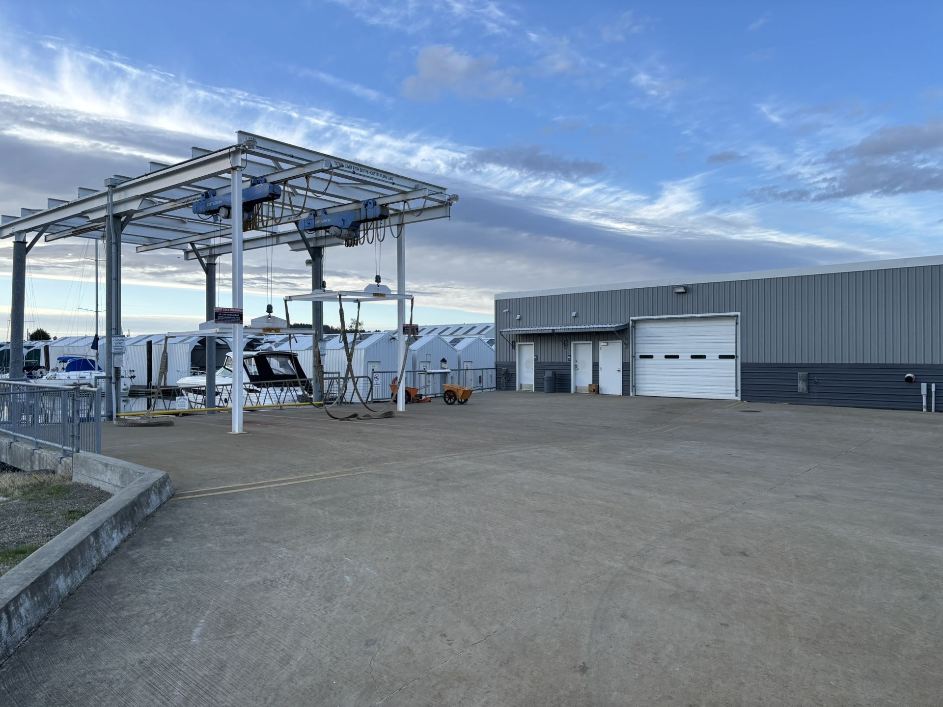 Dry Boat Storage - 24 Hour Access - Slings to Puget Sound