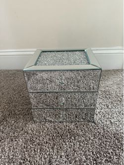 Mini Dresser Decor