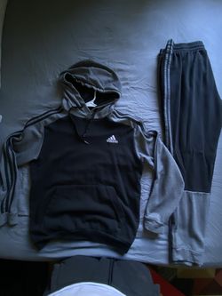 Adidas Sweatsuit