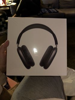 Apple AirPods Max Headphones