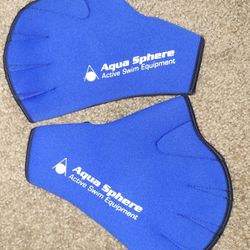 Aqua Sphere Neoprene Webbed Swimming Gloves