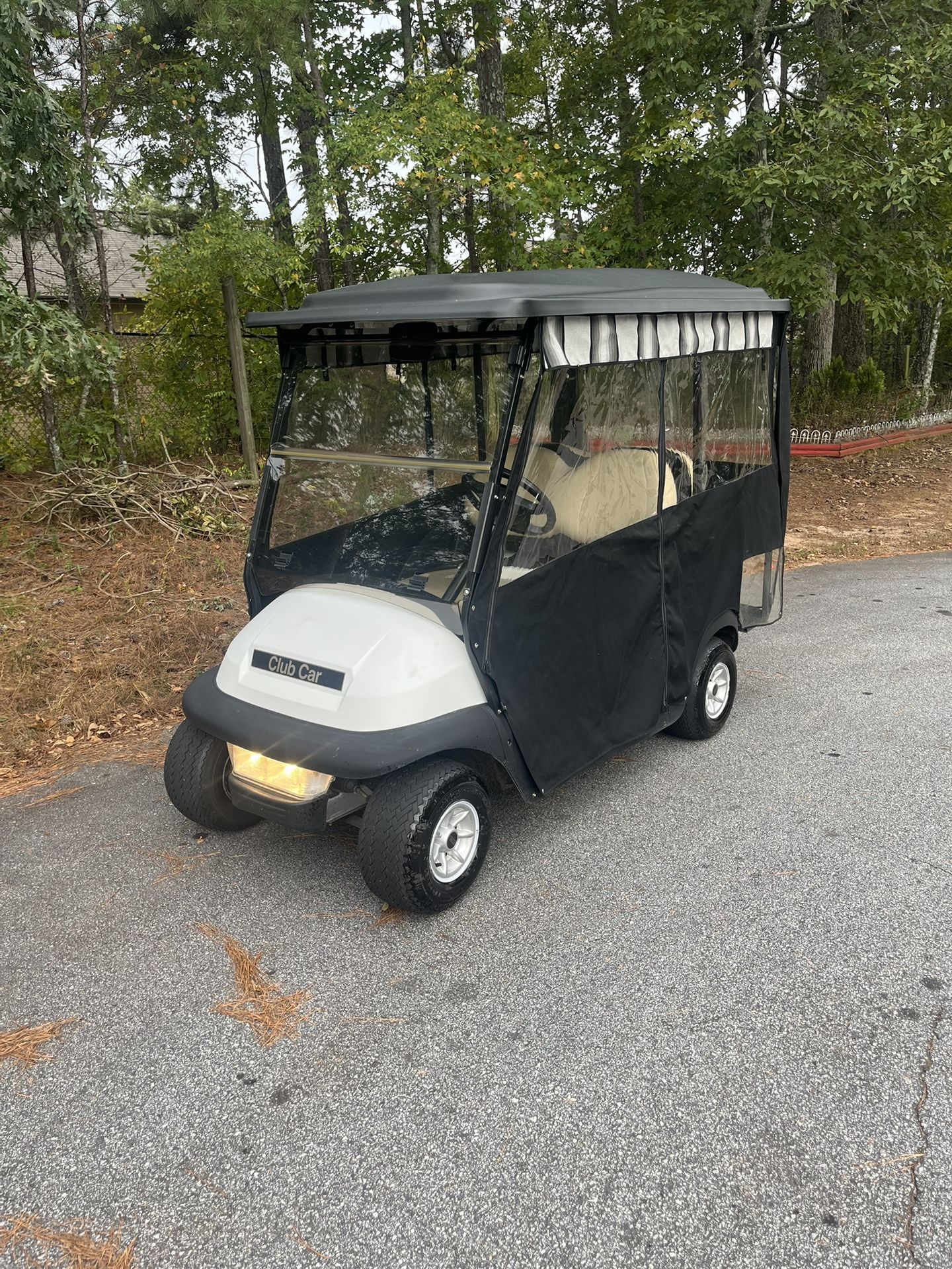 Club Car Precedent Golf Cart
