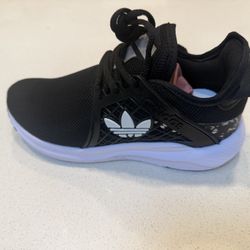 Adidas Women Black And White 