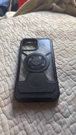 iPhone 13 Pro Max Rockform magnetic case