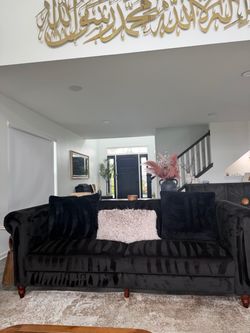 Two almost new tufted couches