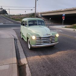 1953 Chevy Suburban Clamshell 