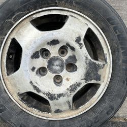 One Acura Legend GS 16 inch aluminum rim. 5 on 4.5 lugs