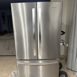 Whirlpool Refrigerator