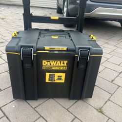 Dewalt tool Box