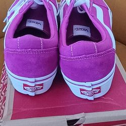 NEW VANS OFF THE WALL SUEDE & CANVAS MAGENTA/WHITE SKATE SHOES Size.10.5W. see our other great art antiques jewelry watches sports fishing lures comic