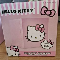 Hello Kitty Mini Fridge Sanrio