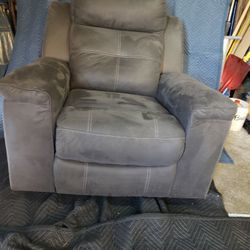 Recliner