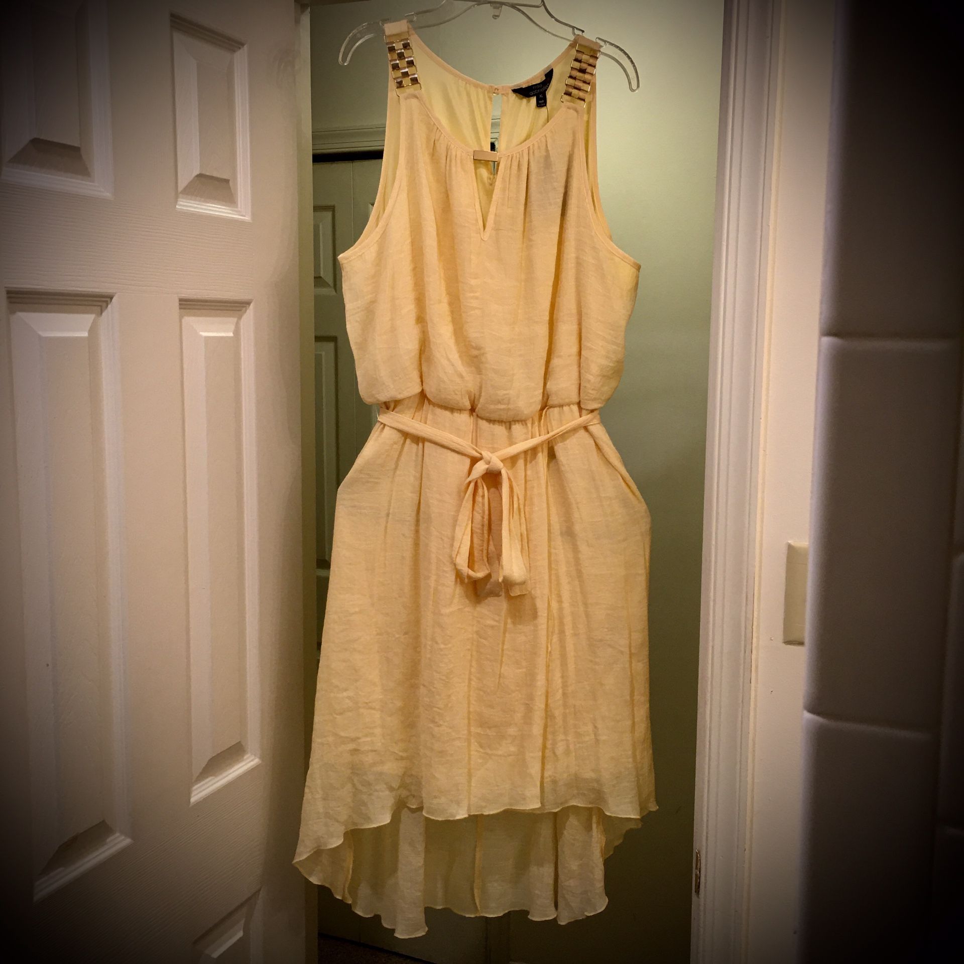 mlle Gabrielle Women’s Sleeveless Dress