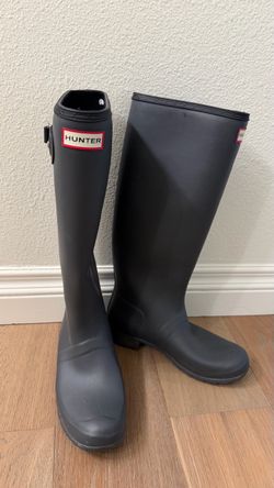 Hunter Original Tall Rain Boots – Black – Women’s Size 8