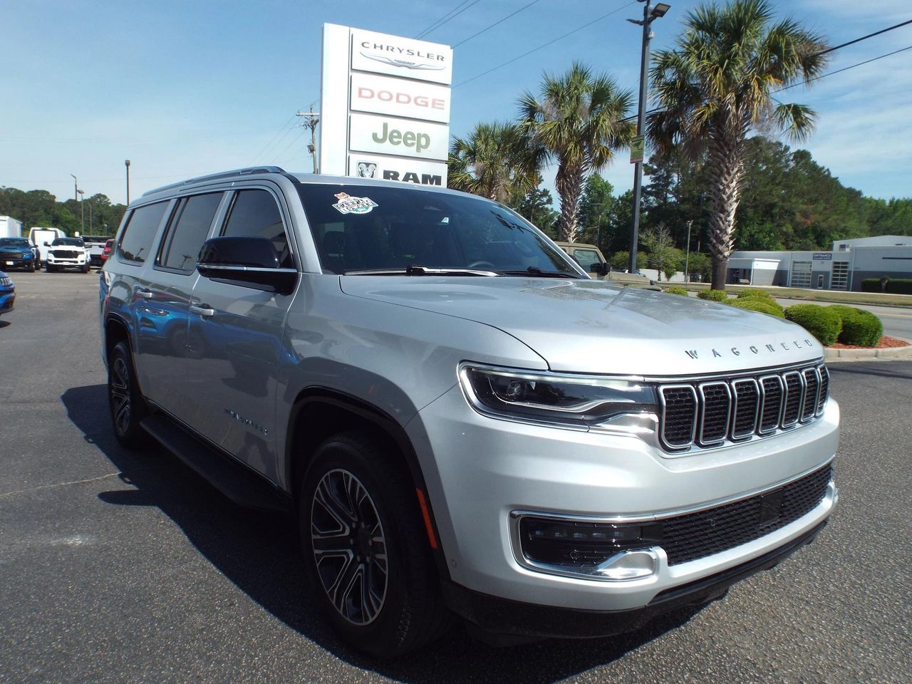 2024 Jeep Wagoneer L