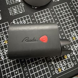 ROADIE 3 GUITAR TUNER