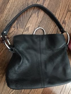 Black purses