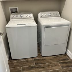 Washer and dryer + full kitchen appliances