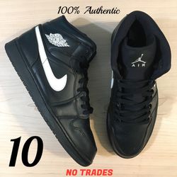 Size 10 Air Jordan 1 Mid “Black/White”🐼