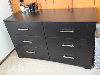 6-Drawer Dresser