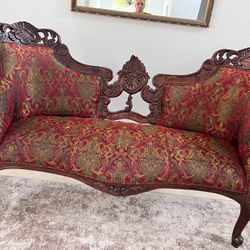  Sofa - Real Wood Ann Queen Antique  In Excellent Condition 