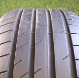 255 35R22 Goodyear Eagle F1 Super Sport 90% Tread 9/32 102Y SKU 27223 Road Force Balancing