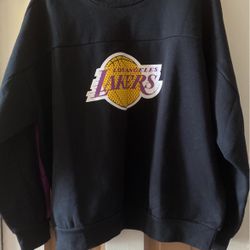 Lady Lakers size L